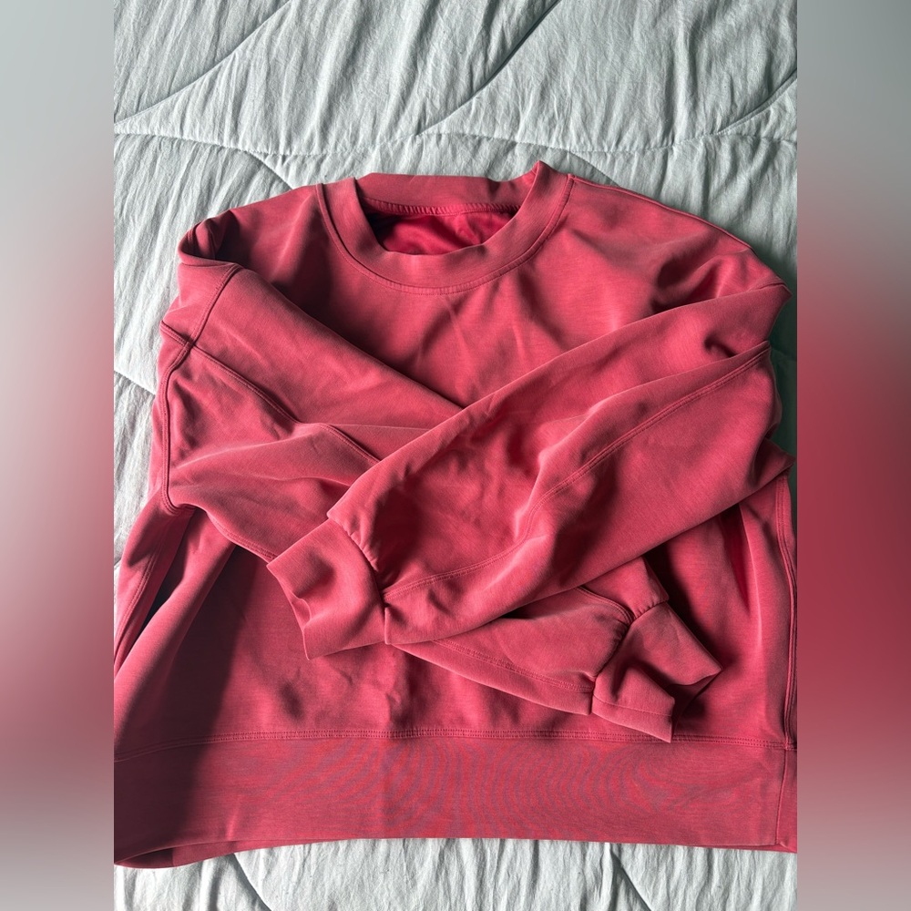Lululemon Softstreme crew neck cropped